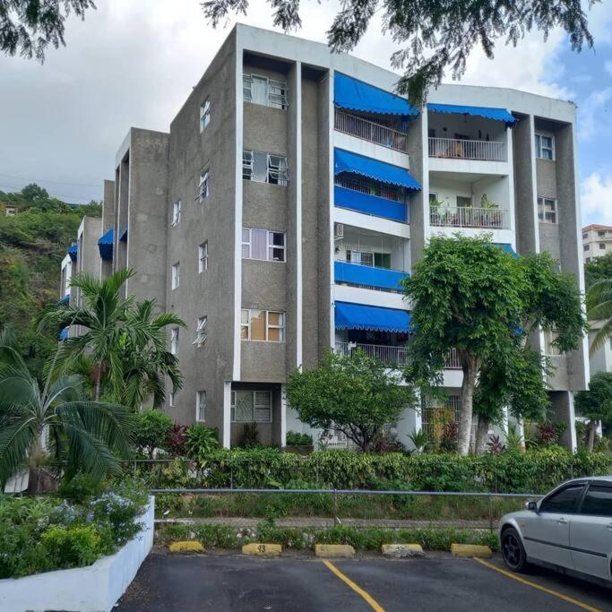 Crystoural Apartment Liguanea Sovereign 2 BR Apt- Kingston! Exterior foto
